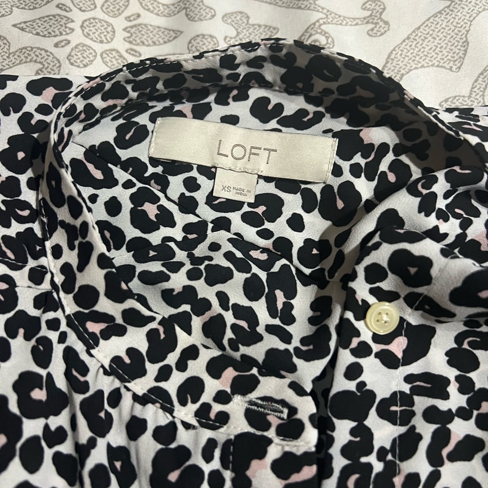 Loft blouse - Picture 2 of 2